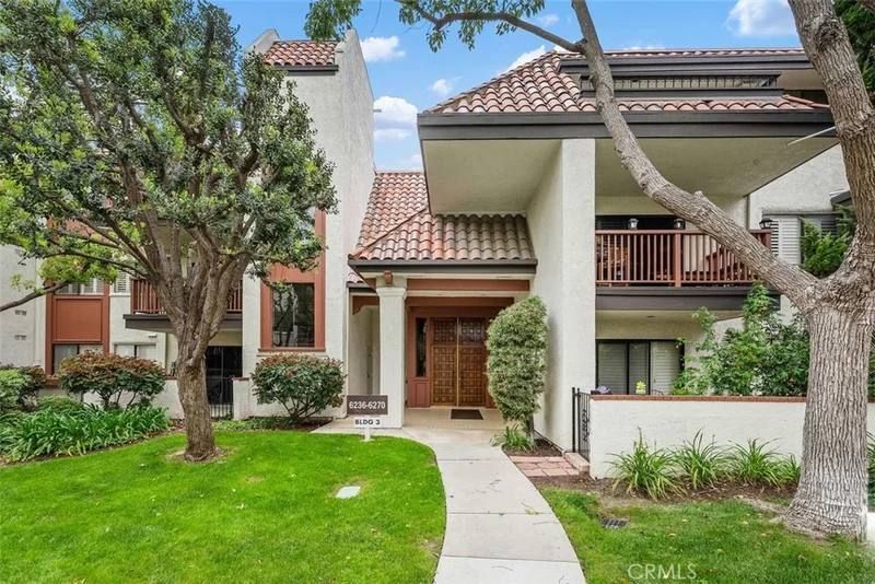 6258 Riviera Circle, Long Beach, CA 90815