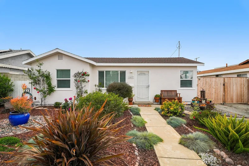 18437 Regina Avenue, Torrance, CA 90504