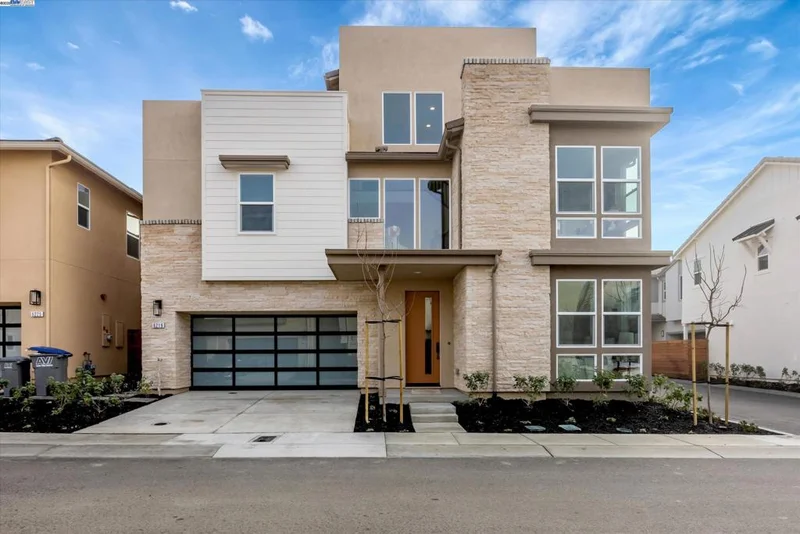 6219 Skyline St, Dublin, CA 94568