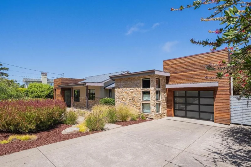 1142 Crest Avenue, Pacific Grove, CA 93950