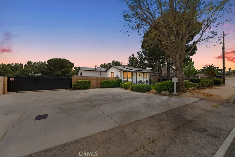 41636 50th Street W, Lancaster, CA 93536