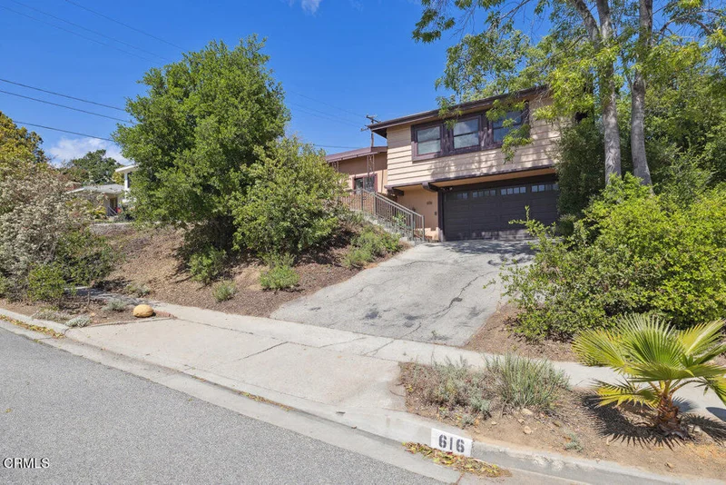 616 Lark Street, Ojai, CA 93023