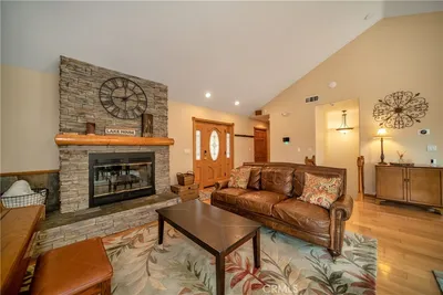 27391 Cottonwood Lane photo 2