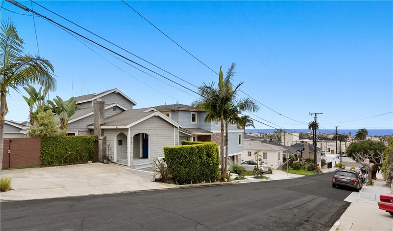 900 14th Street, Hermosa Beach, CA 90254