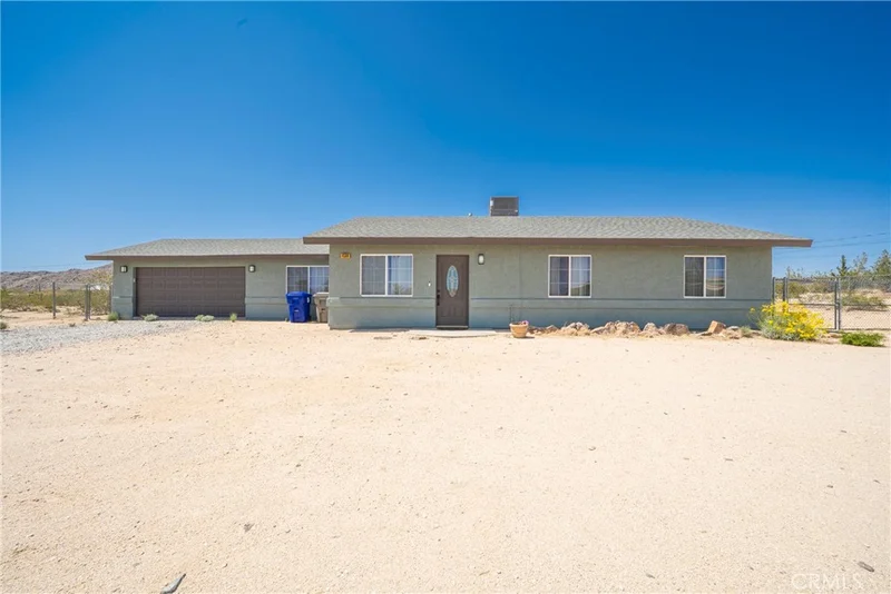 4588 Avenida La Flora Desierta, Joshua Tree, CA 92252