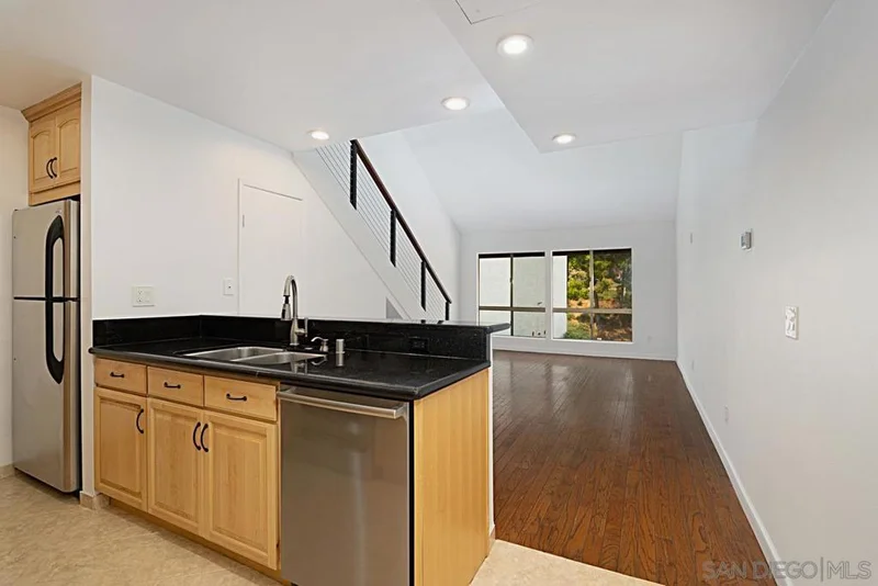 6151 Rancho Mission Rd 309, San Diego, CA 92108