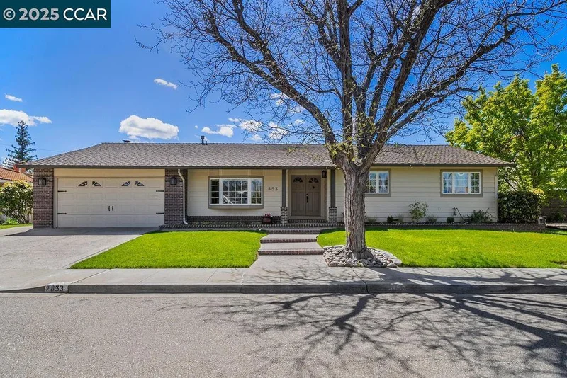 853 Kane Cir, Walnut Creek, CA 94598