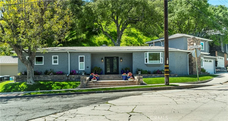 2999 Country Club Drive, Glendale, CA 91208