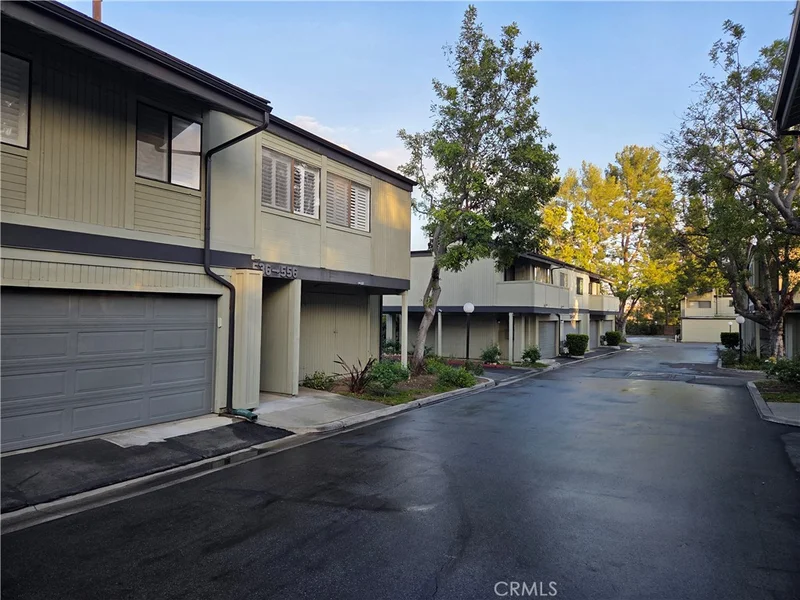 554 N Orange Grove Boulevard, Pasadena, CA 91103