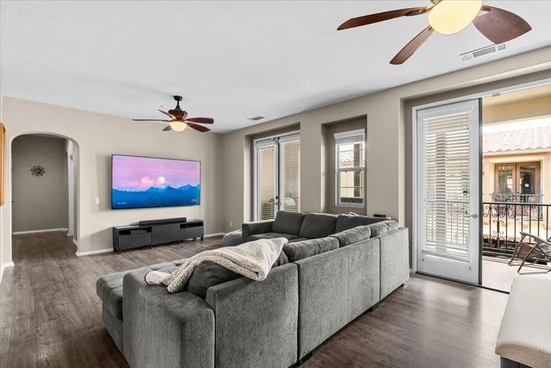 118 Paseo Bravo, Palm Desert, CA 92211