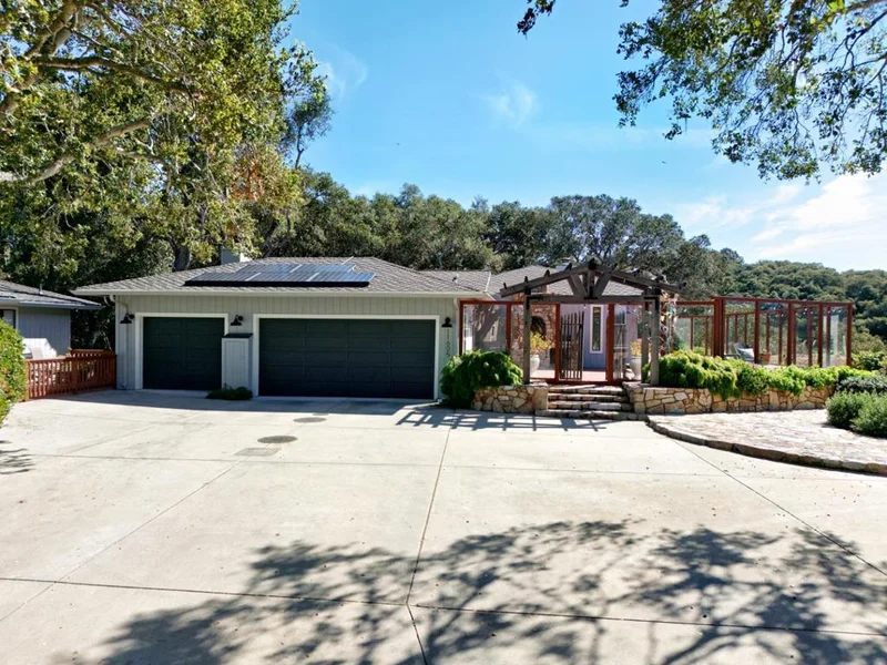 11605 Mccarthy Road, Carmel Valley, CA 93924