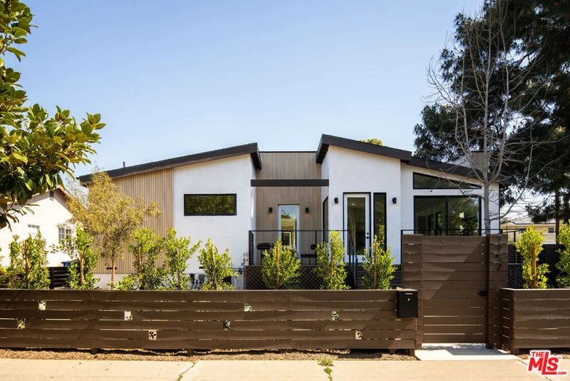 2752 Malcolm Avenue, Los Angeles, CA 90064