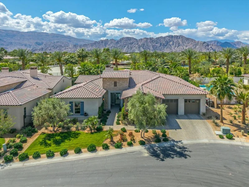 55121 Winter Haven Court, La Quinta, CA 92253