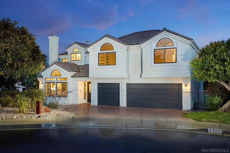 4190 Parkside Pl, Carlsbad, CA 92008