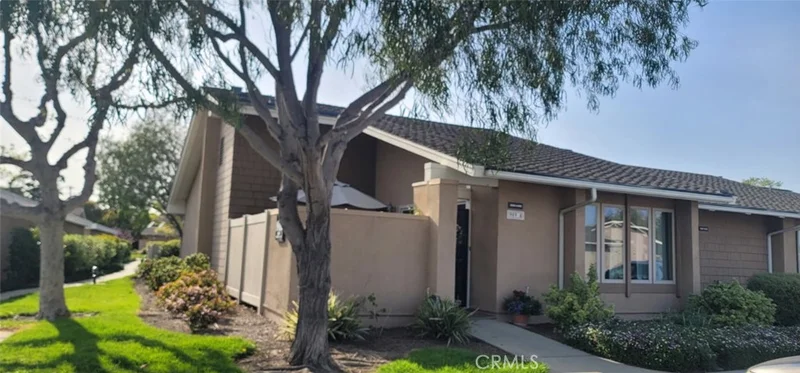 8565 Colusa Circle 909A, Huntington Beach, CA 92646