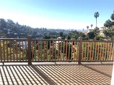 2204 Ronda Vista Drive