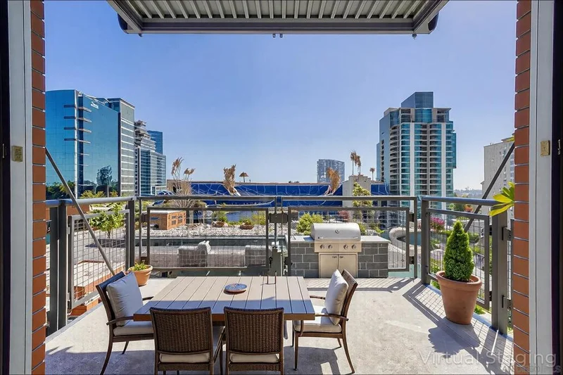 877 Island 807, San Diego, CA 92101