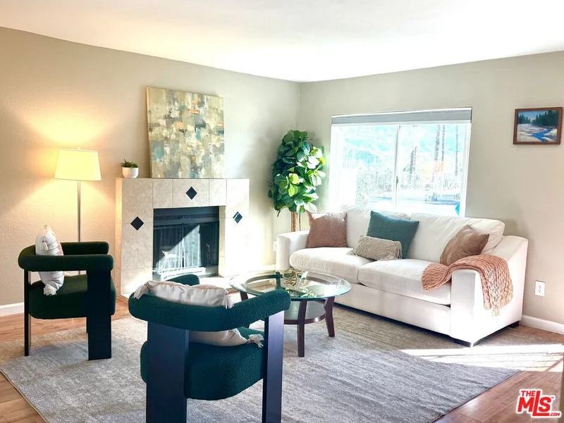 41760 Largo, Palm Desert, CA 92211