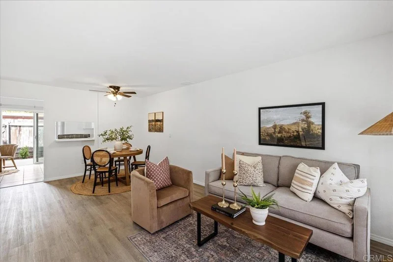 888 Cherrywood Way 20, El Cajon, CA 92021