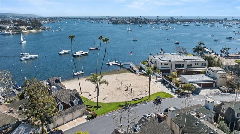 2602 Circle Drive, Newport Beach, CA 92663
