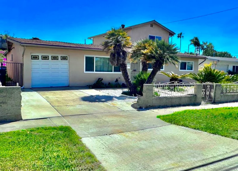 118 E Palomar, Chula Vista, CA 91911