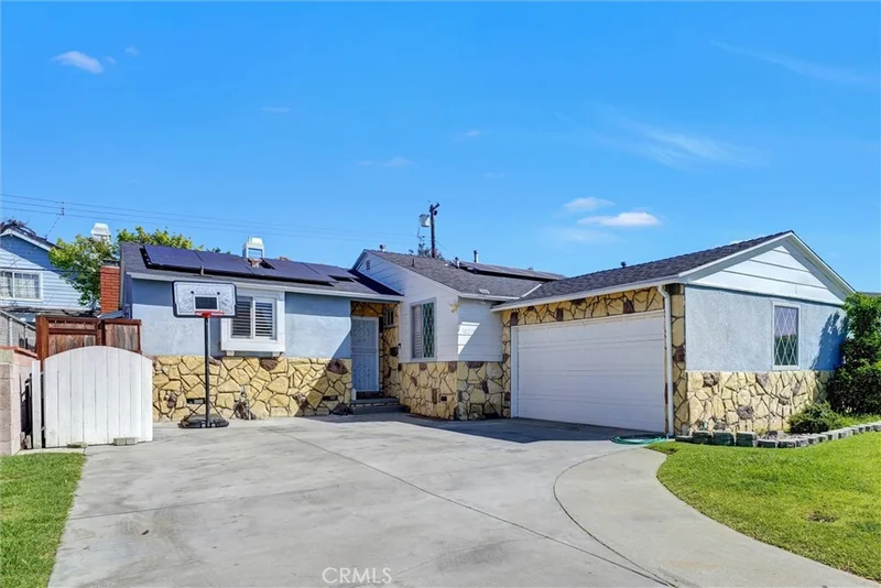 10219 Angell Street, Downey, CA 90242