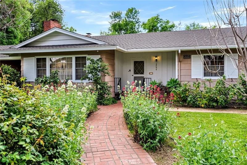 4200 Brentwood Avenue, Riverside, CA 92506