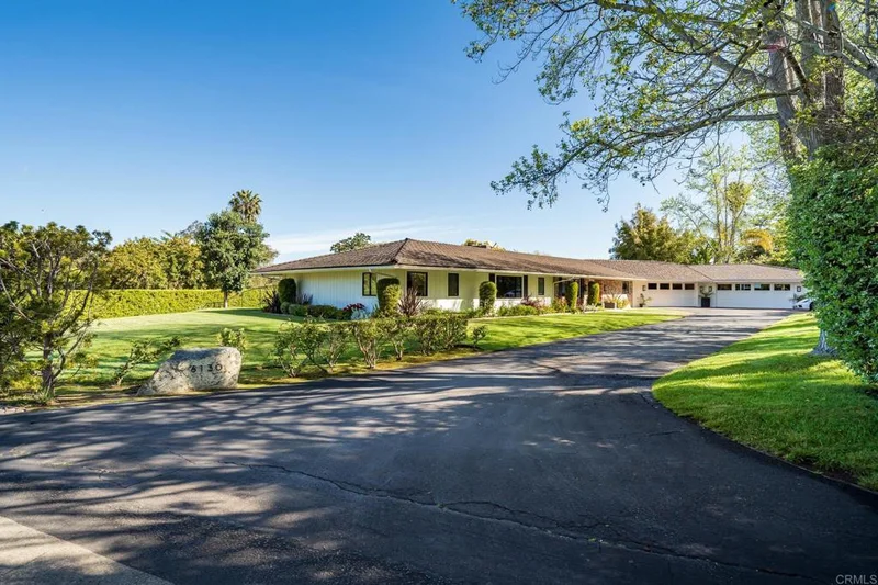 6130 El Romero, Rancho Santa Fe, CA 92067