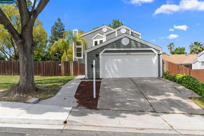 3016 Bellflower Dr, Antioch, CA 94531
