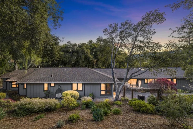 30 Cheyenne, Portola Valley, CA 94028