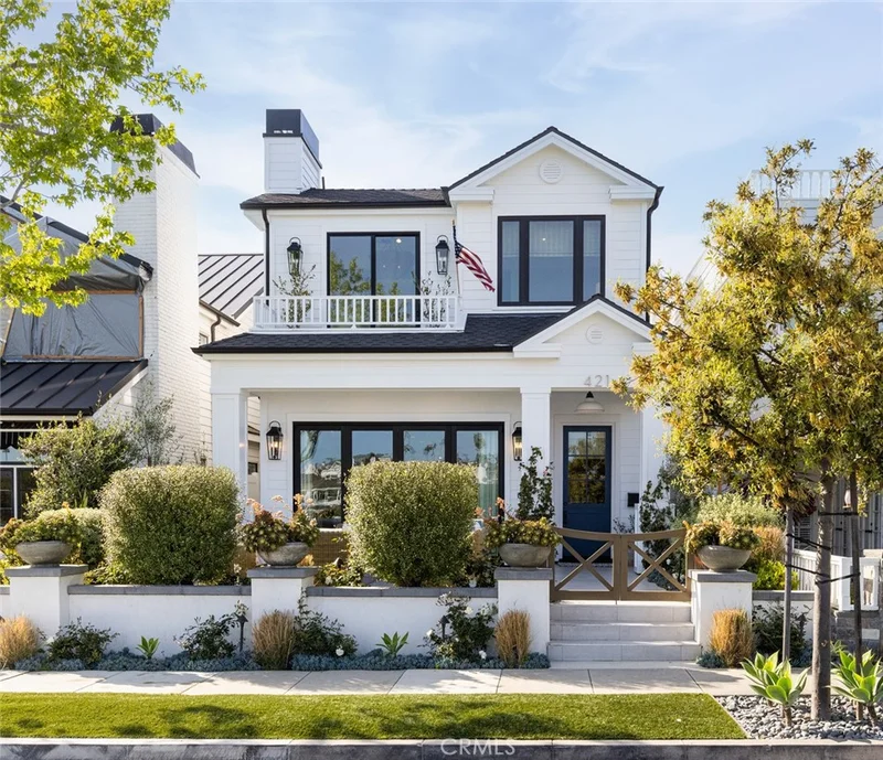 421 Begonia Ave, Corona Del Mar, CA 92625