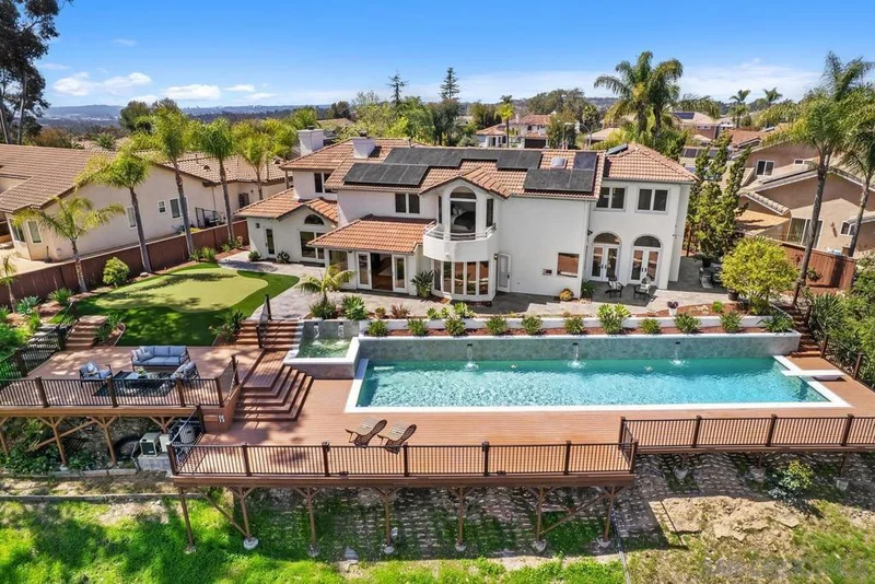 12525 Birch Bluff Ct, San Diego, CA 92131