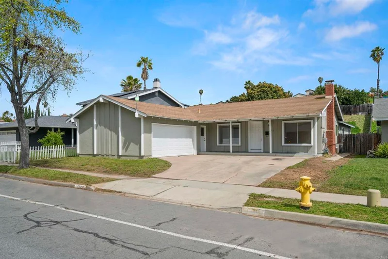 1029 Woodrow Avenue, San Diego, CA 92114