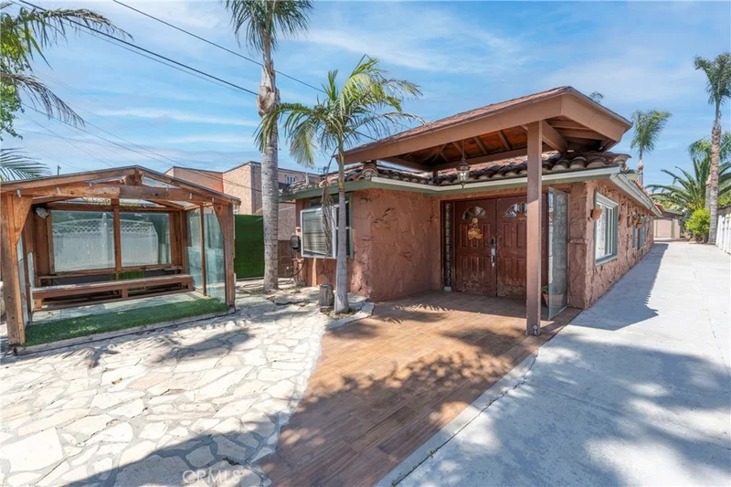 117 E. 126th Street, Los Angeles, CA 90061