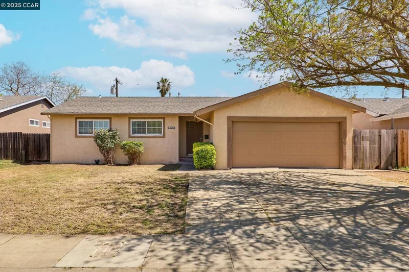 7827 Shrader Cir, Sacramento, CA 95832