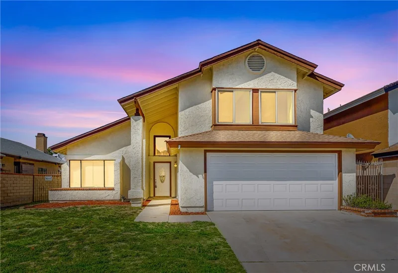 2553 Desert Oak Drive, Palmdale, CA 93550