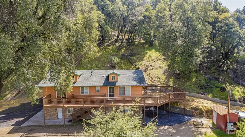 51815 Ponderosa Way, Oakhurst, CA 93644
