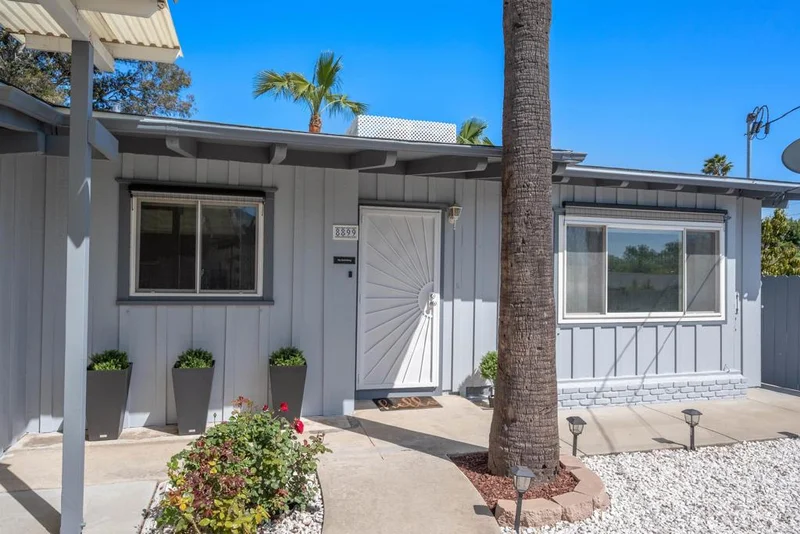 8899 Mariposa St., La Mesa, CA 91941