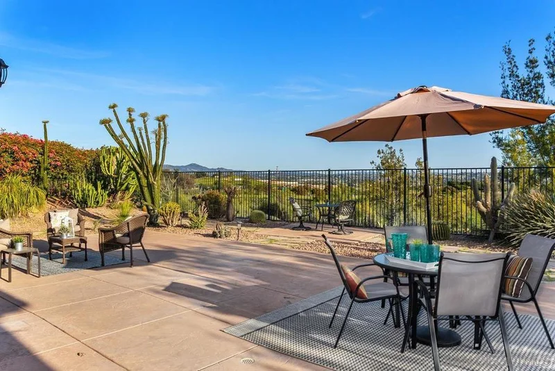 1129 Village Dr, Oceanside, CA 92057