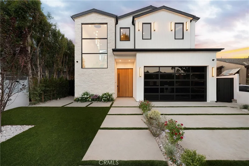 4219 Bakman Avenue, Studio City, CA 91602