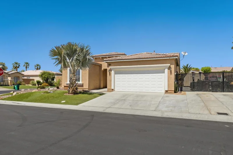 83052 Carmel Mountain Drive