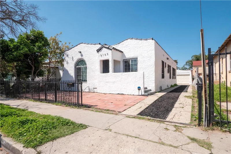 5109 Mckinley Avenue, Los Angeles, CA 90011