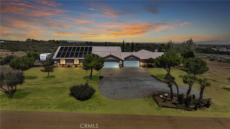 8768 El Centro Road, Phelan, CA 92371