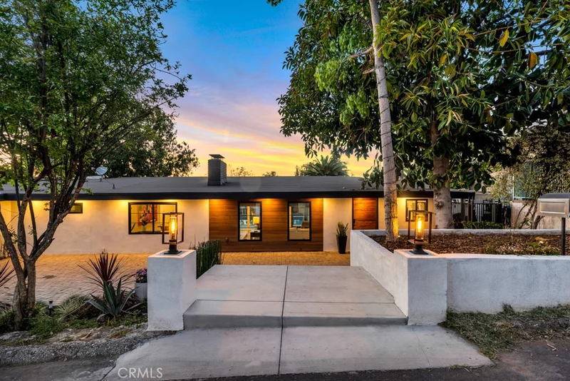 22505 Macfarlane Drive, Woodland Hills, CA 91364