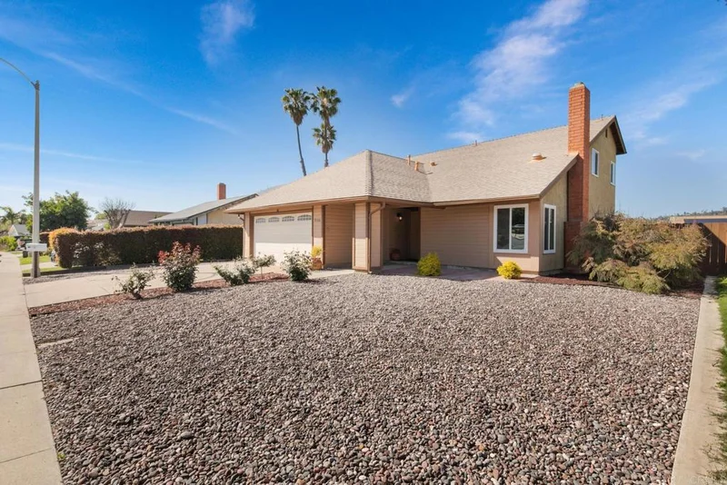 9106 Outinda Street, Spring Valley, CA 91977