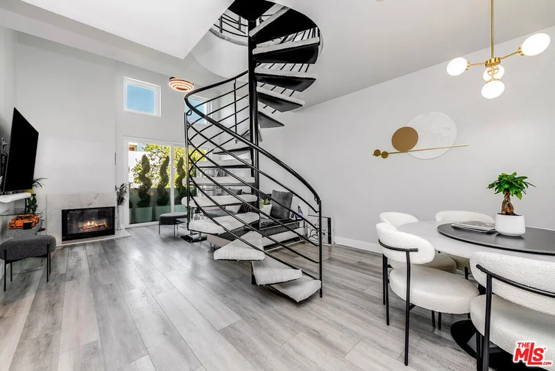 4326 Babcock Avenue 305, Studio City, CA 91604