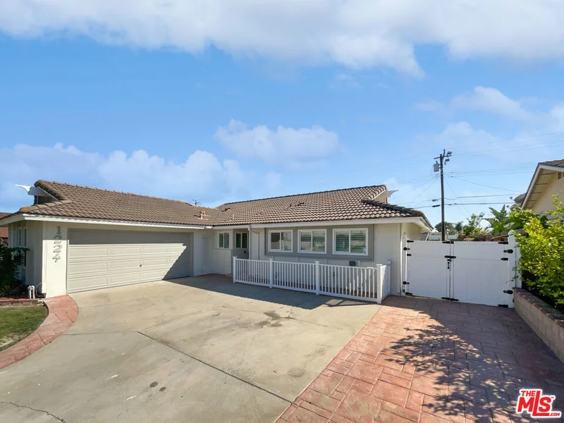 1224 Evergreen Avenue, Fullerton, CA 92835