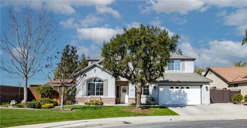 301 Sonoma Vine Court, Bakersfield, CA 93314