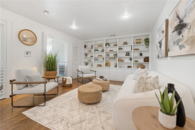 4252 Fair Avenue 21, Studio City, CA 91602