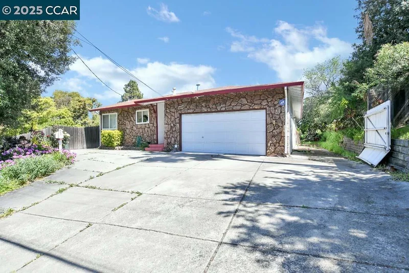 4201 Heights Ave, Pittsburg, CA 94565-6060